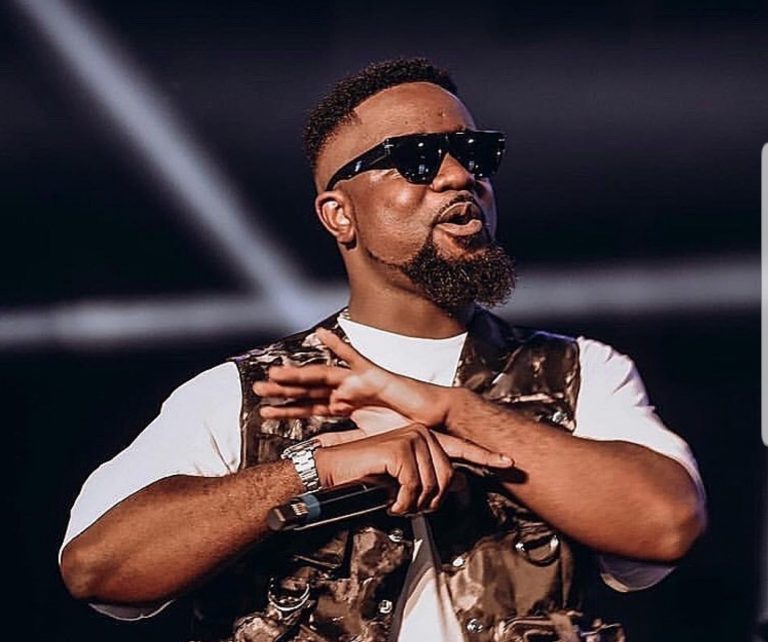 Sarkodie tops Stonebwoy, Shatta Wale and all Ghanaian artistes with the most viewed songs on YouTube 2019 (Check Full List)